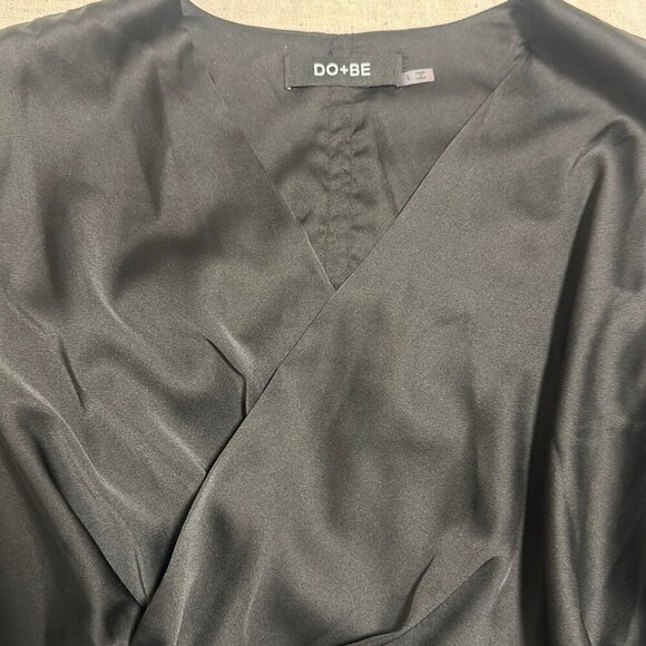 DO+BE Black Silk Cropped Top with Deep V-Neck and Button Details - Size Large - Picture 4 of 7